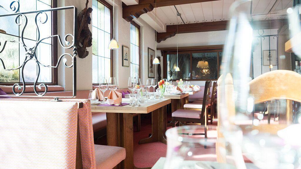Hotel Restaurant Krehl'S Linde Stuttgart Bagian luar foto